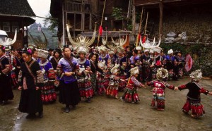 Enfants Miao du Guizhou. b